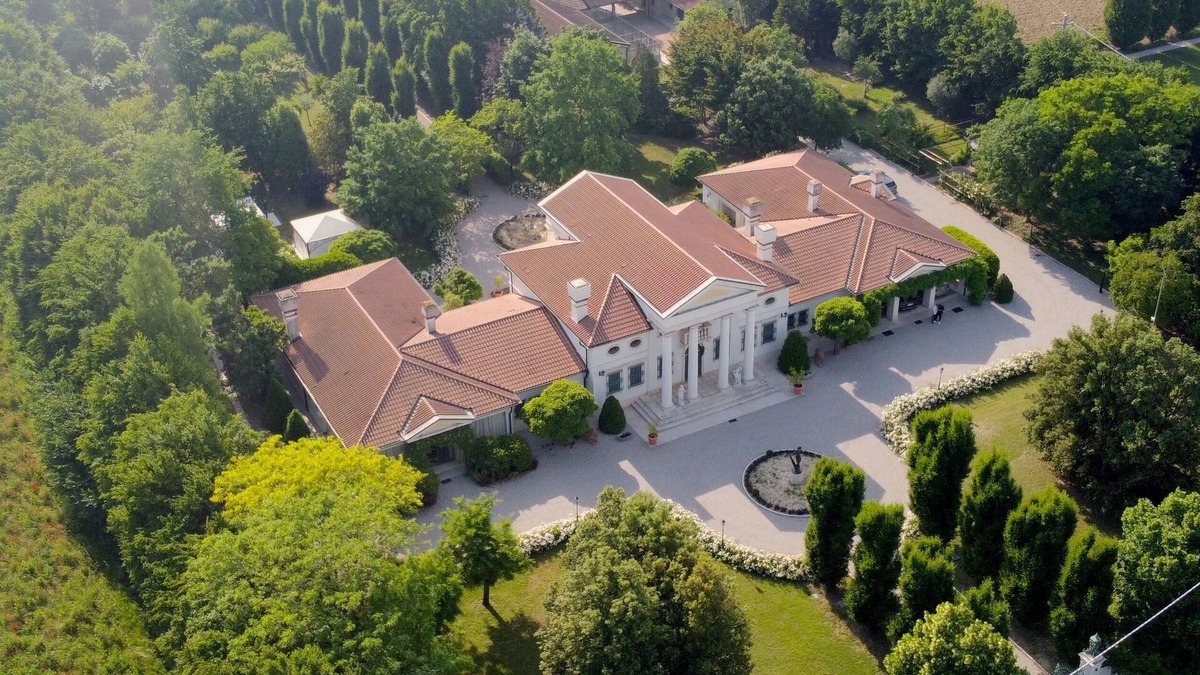 Bagnolo House | Amazing Palladian Villa [Venice - Padua].