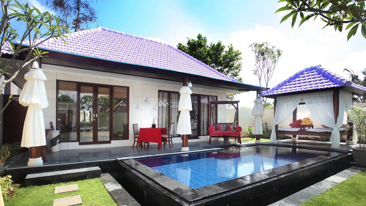 By Pass Ngurah Rai Kuta Villa | Amazing Private Pool Villa in Kuta