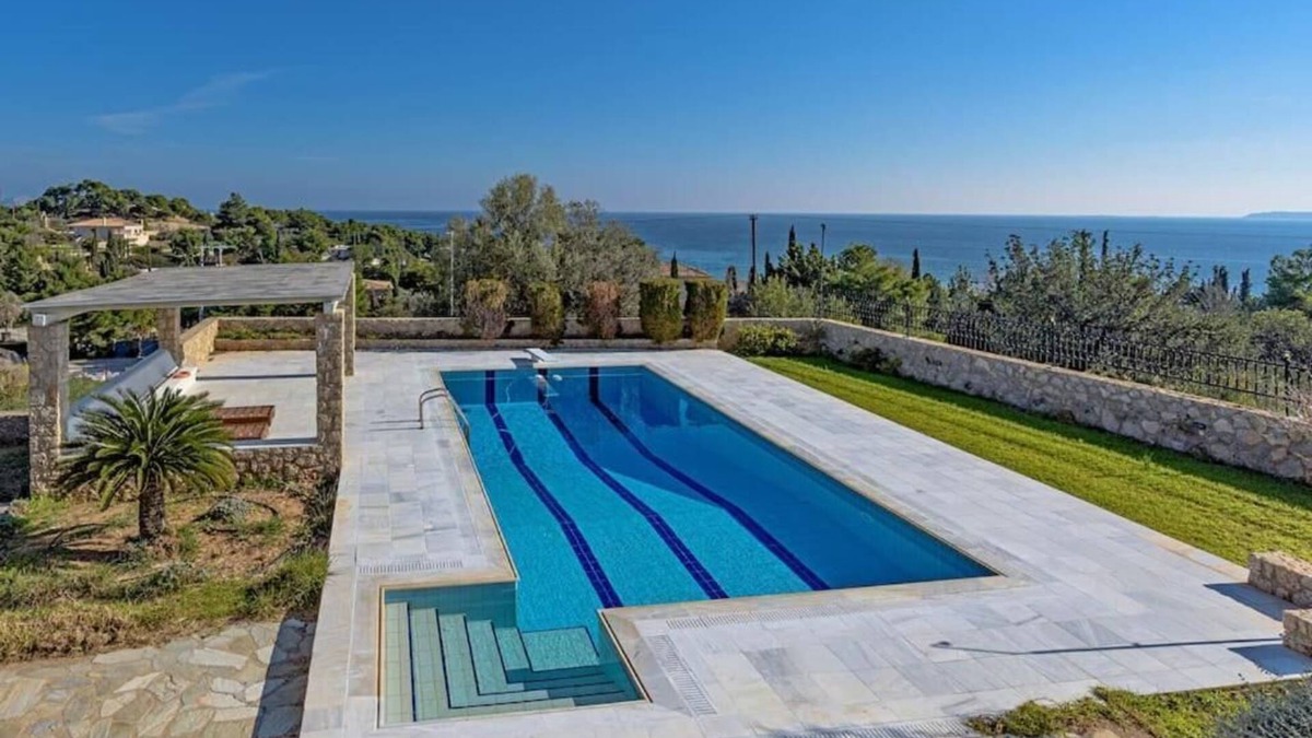 Agios Emilianos Villa | Amazing Seaview Villa w/pool – just 2 minutes away from the beach