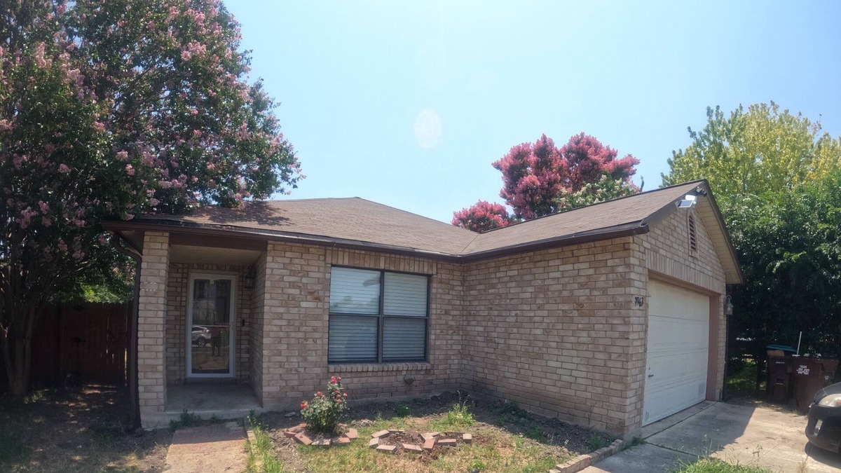 San Antonio House | Amazing single level house with pool, in HOA, near sea world right off 1604 loop