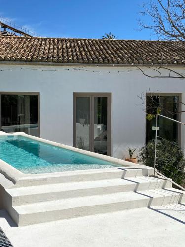 Paterna Apartment | Amazing suite by the fair