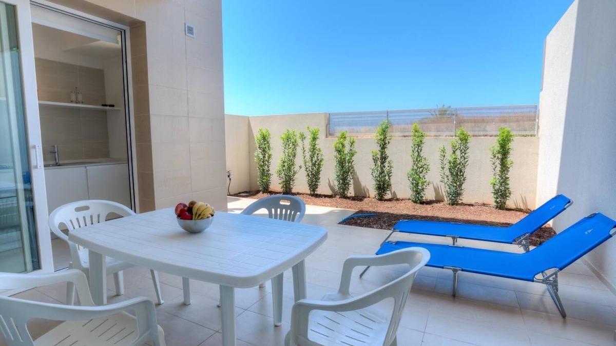 Marina di Ragusa Apartment | Amazing two bedroom ground floor apartment