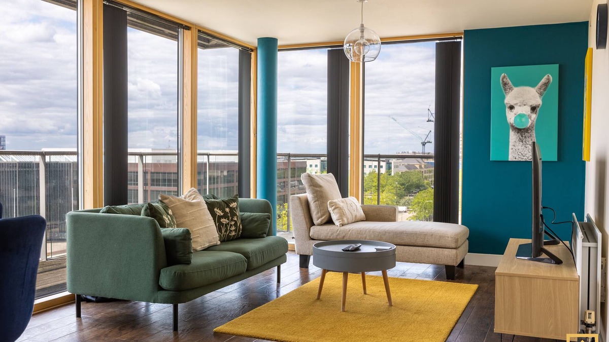Central Milton Keynes Apartment | Amazing view 2 bed, free parking