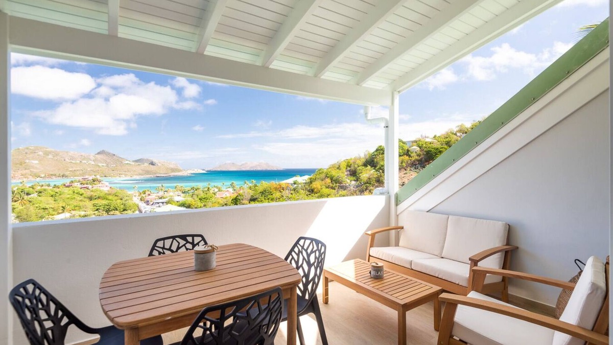 Saint-Jean Apartment | Amazing View, 2 minutes' walk from the beach!