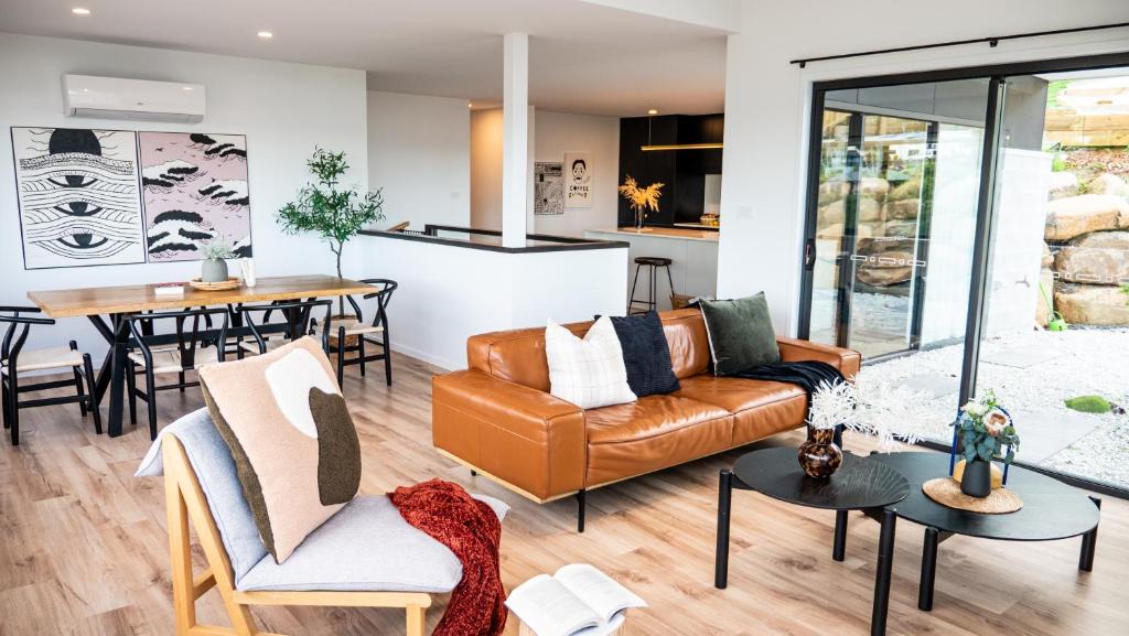 North Hobart House | Amazing view Architech Home 8Minutes to Hobart CBD