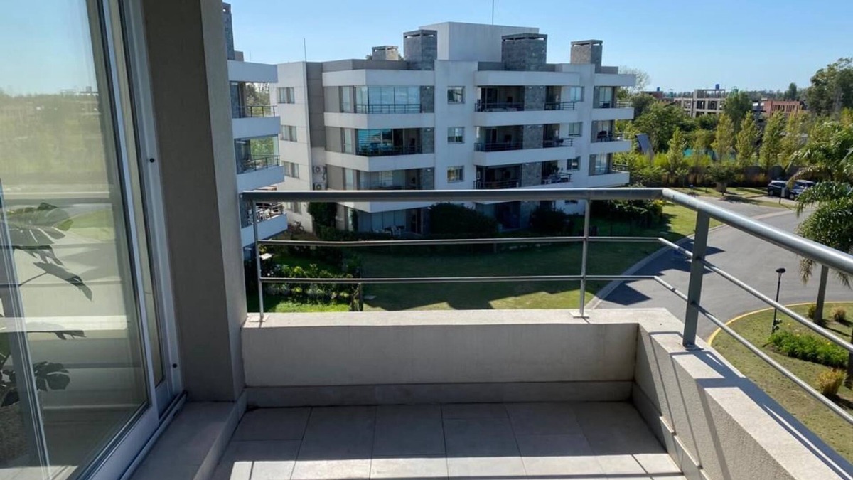 Villa Rosa Apartment | Amazing view! Crystal Lagoon - Fully equipped Apt - 2 BD 2BR