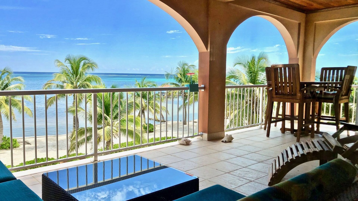 San Pedro Condo | Amazing View from Oceanfront condo with Great location!