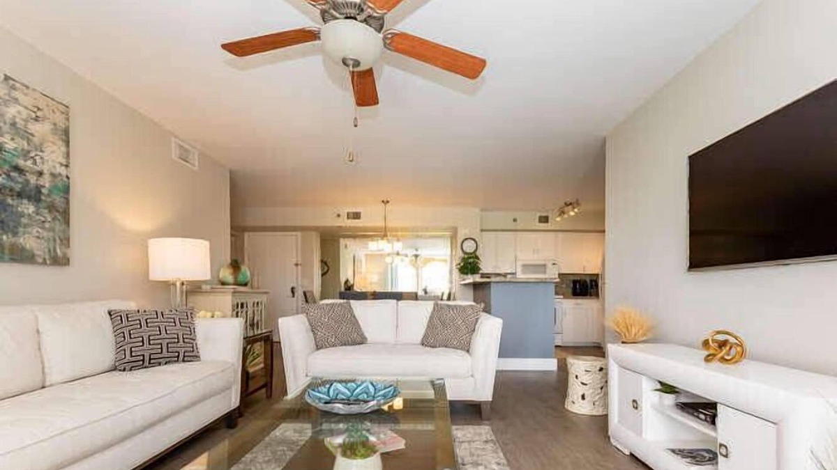 Aventura Apartment | Amazing view in Aventura! Cozy 2 BD at the Yacht Club