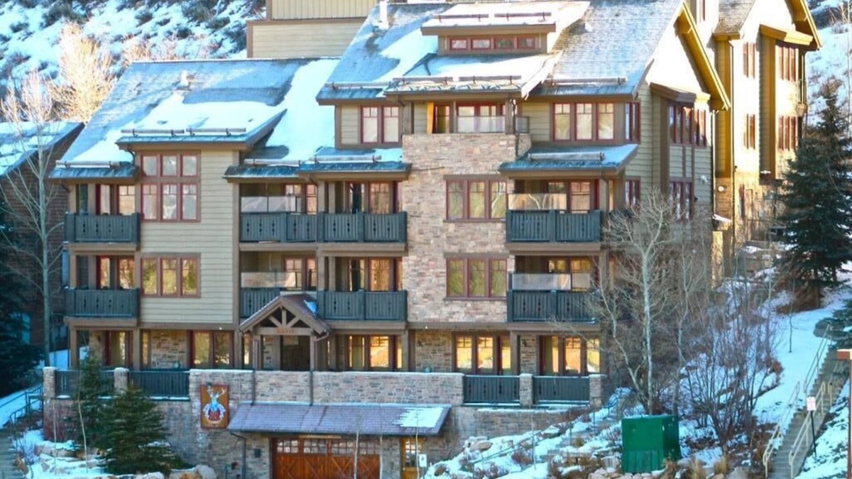 Deer Valley Condo | Amazing Views From This 2 Bedroom Luxury Condo, Walk To Ski Lift