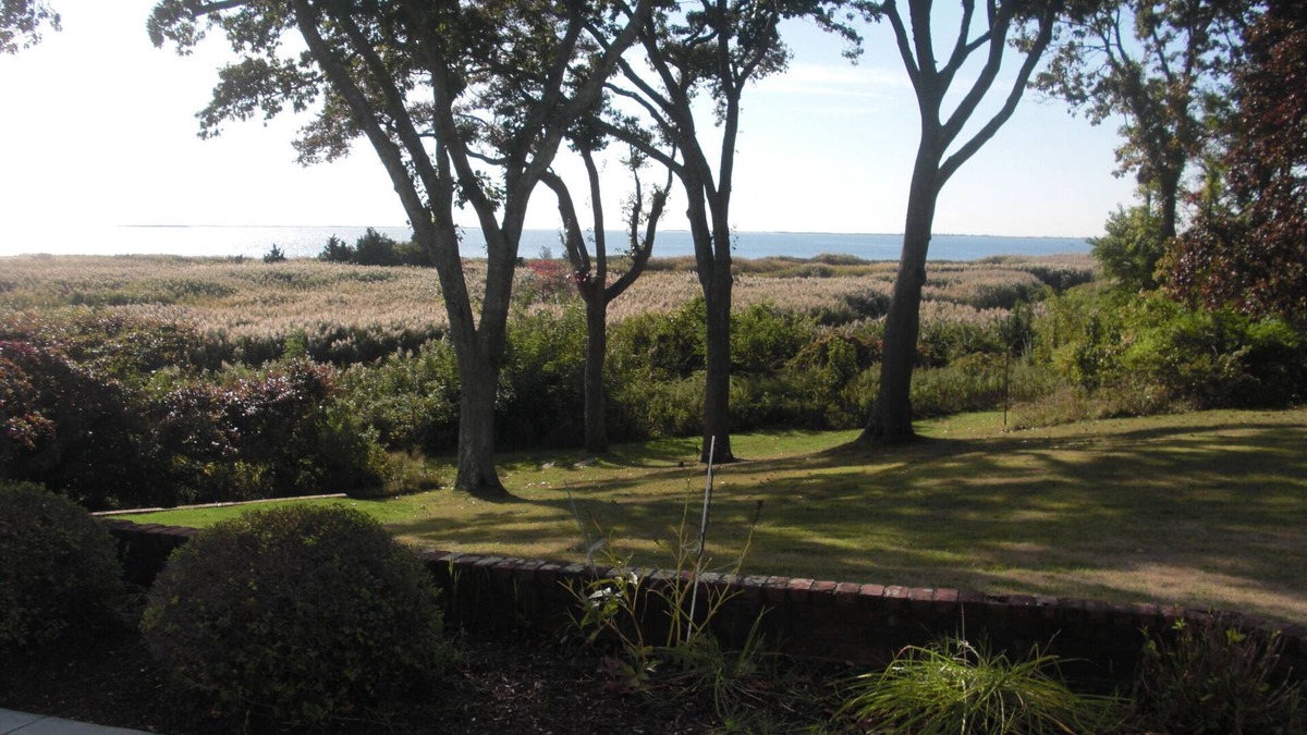 Brookhaven House | Amazing Views of Bellport Bay - 4 Bedroom Cape Cod in Bellport, NY