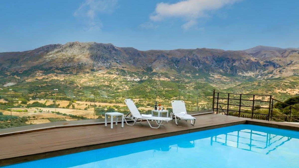 Amari Villa | Amazing Villa Amare with Stunning Views