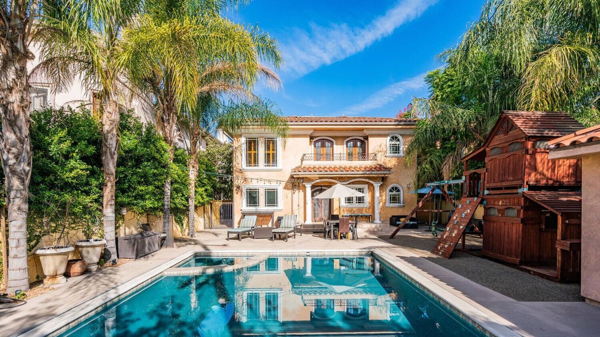 Sherman Oaks Villa | Amazing Villa In Los Angeles