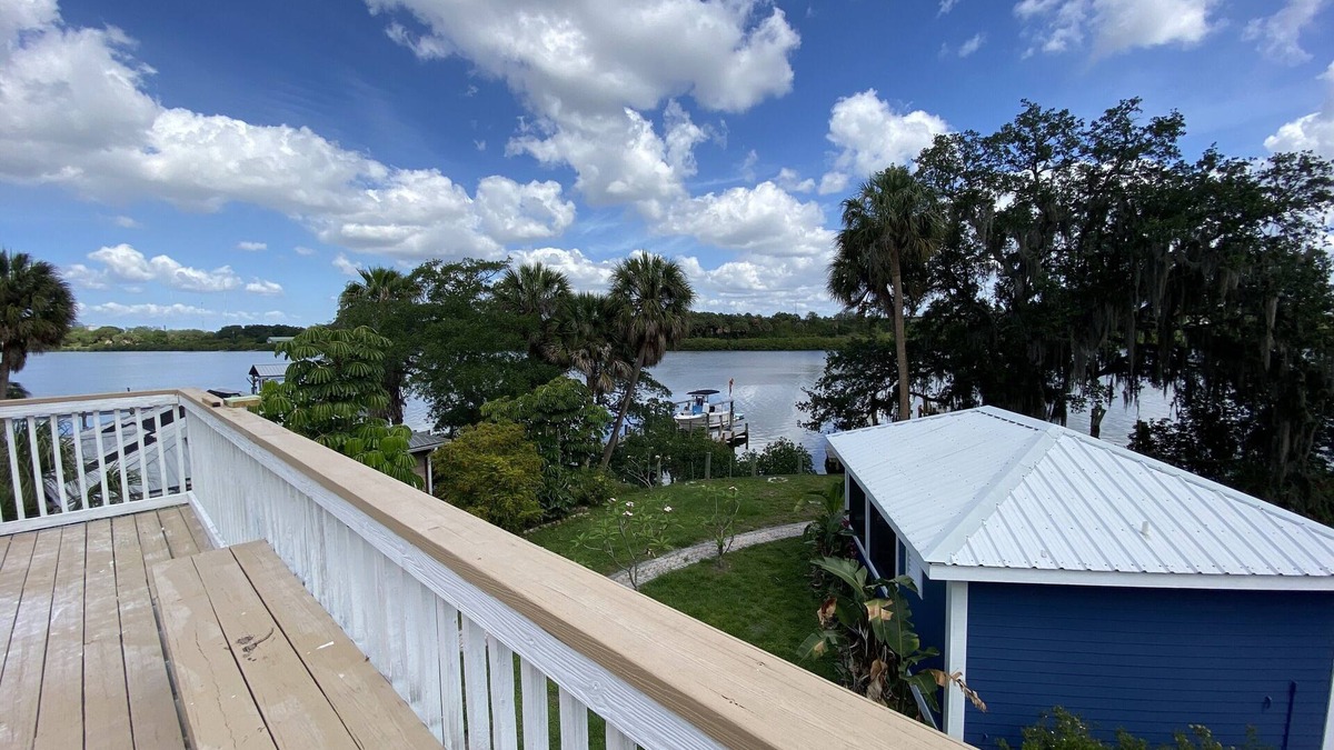 Greater Palm River Point CDC House | Amazing waterfront vacation home in Tampa -Gated, Heated pool
