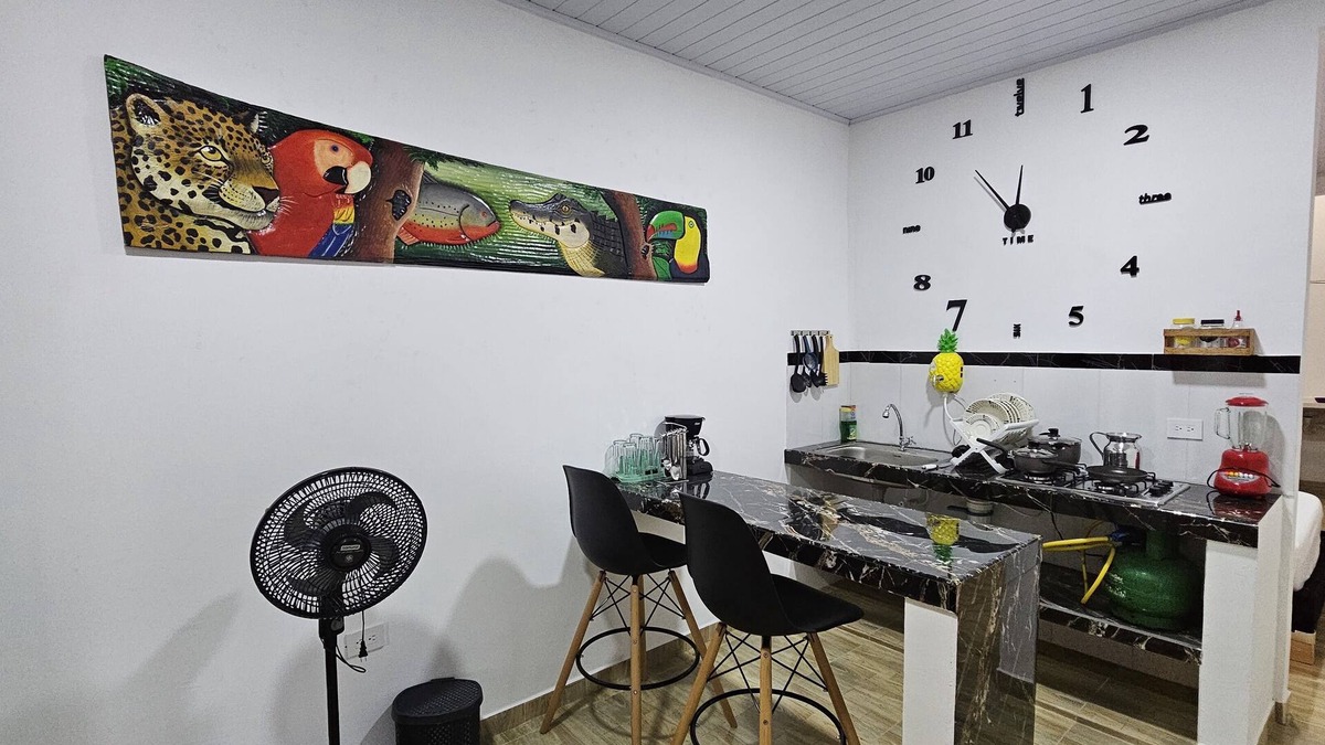 Leticia Apartment | Amazon Minimalist