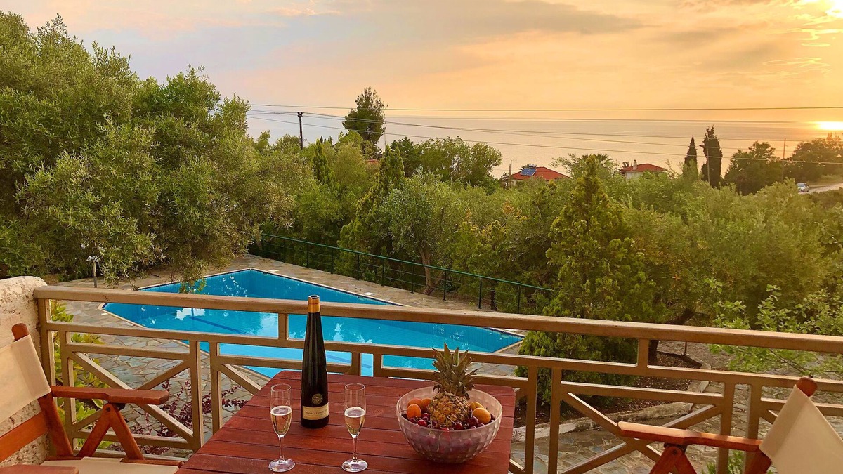 Paradhisos Villa | Ambelos Village SeaView and Pool Villa Kotsifali