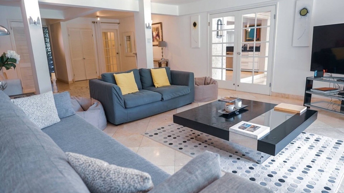 Sandy Lane Villa | Amberley House & Lodge - 6 bedroom property on the exclusive Sandy Lane Estate