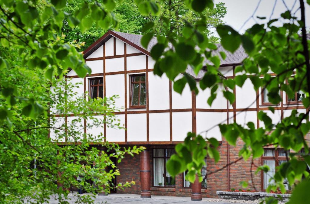 Pruszcz Gdanski Bed & Breakfast | AmberRoom
