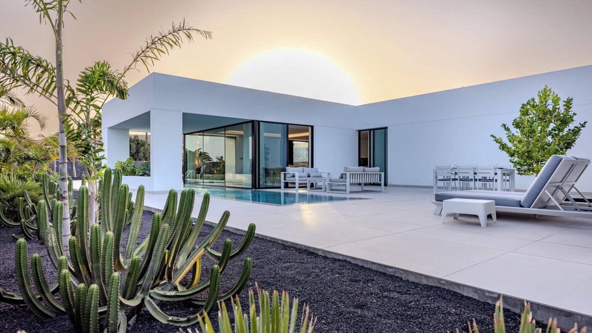 Puerto Calero Villa | Ambiant | Serene elegance in a privileged location