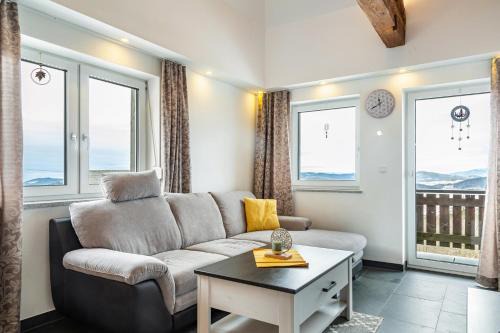 Atzesberg Apartment | Ameisberger - Landhaus