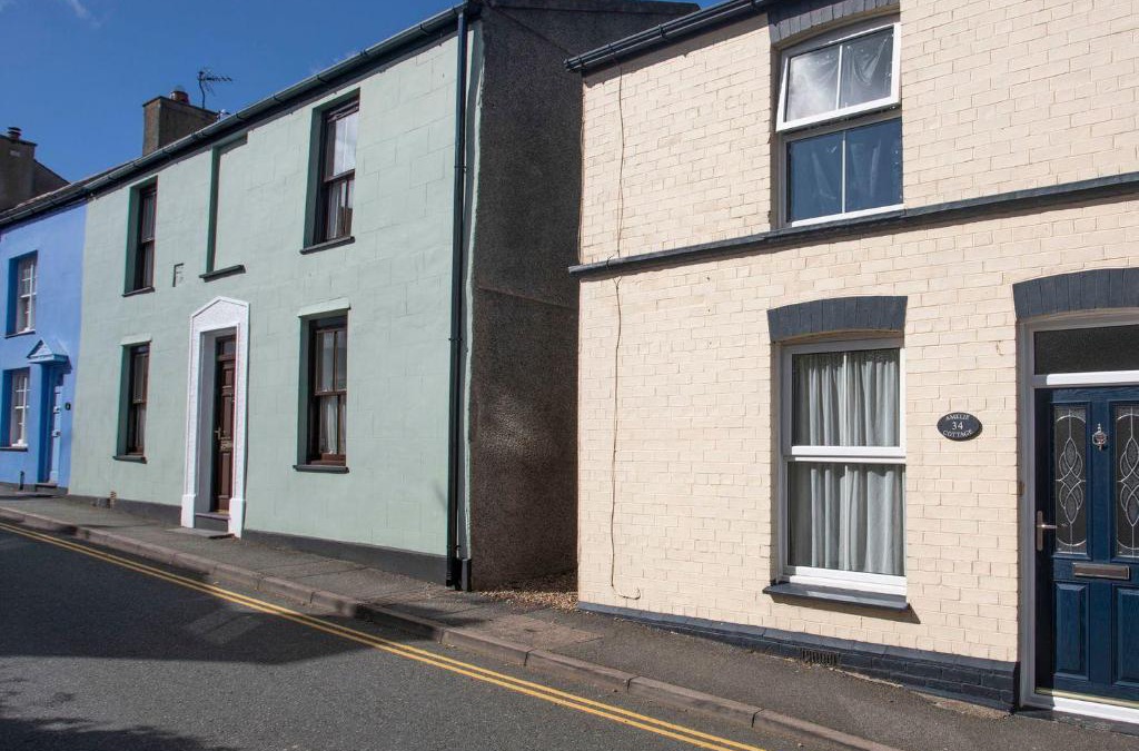 Beaumaris House | Amelie Cottage