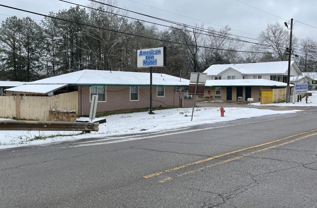 Many Hotel | American Inn Motel