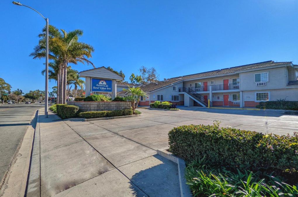 Port Hueneme Hotel | Americas Best Value Inn Oxnard-Port Hueneme