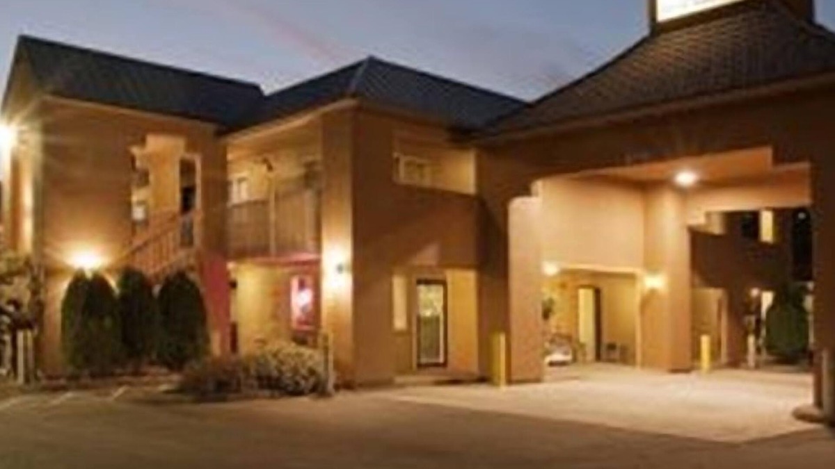 Fort Lewis Hotel | Americas Best Value Inn Lakewood Tacoma S
