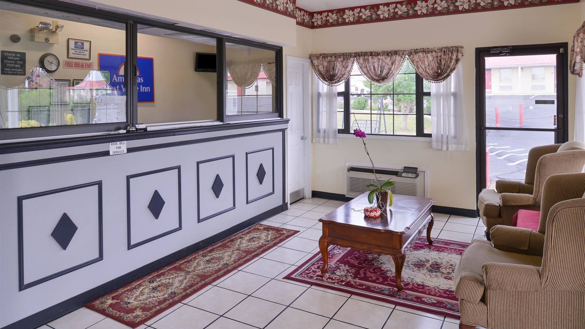 Parkers Crossroads Hotel | Americas Best Value Inn Wildersville