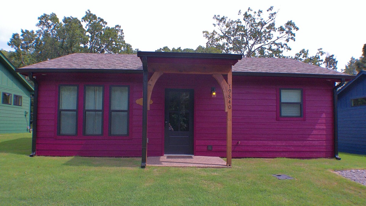Hulbert Cabin | Amethyst Cabin Retreat by Ft. Gibson Lake