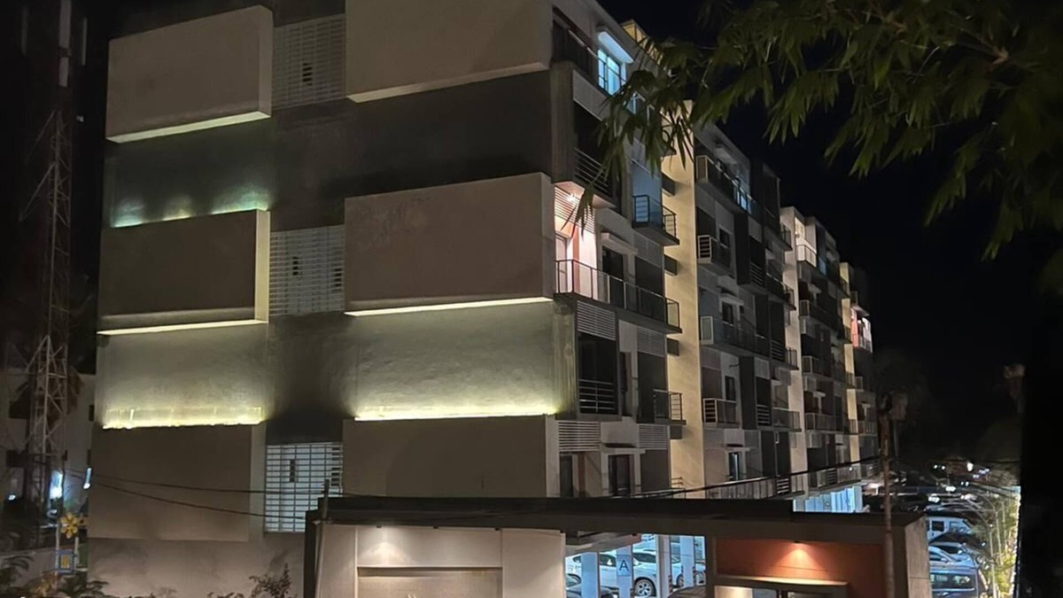 Kerr Serign Apartment | Aminah Luxury Rentals - Ibrahim’s Space