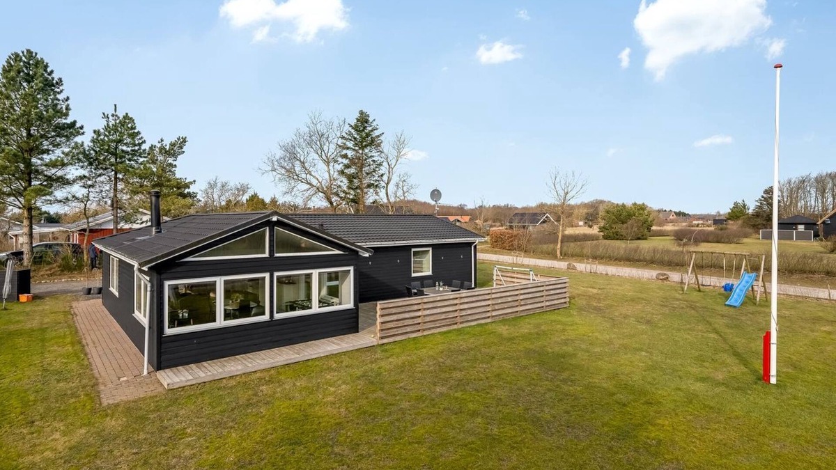 Skjern House | "Amine" - 300m to the fjord by Interhome