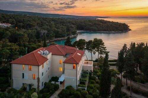 Supetar Hotel | Aminess Vival Velaris Resort