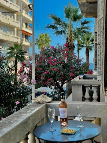 Juan-les-Pins Apartment | Amiral Courbet Apartment