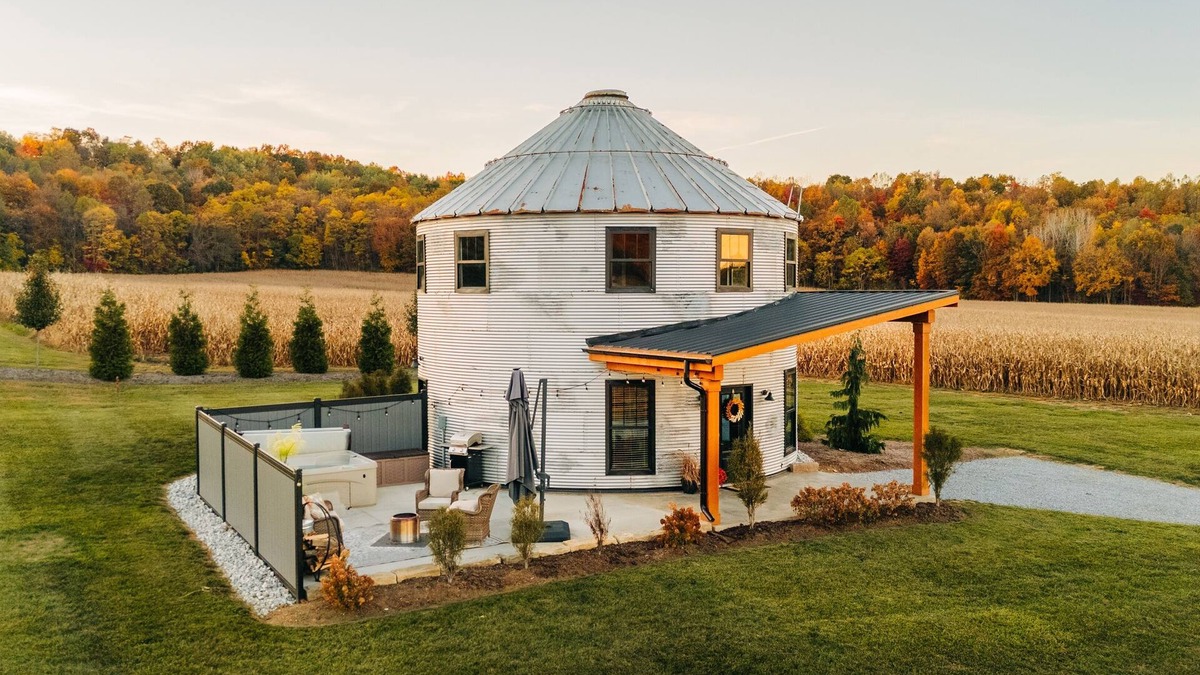 Navarre House | Amish Country Silo - Navarre, Ohio