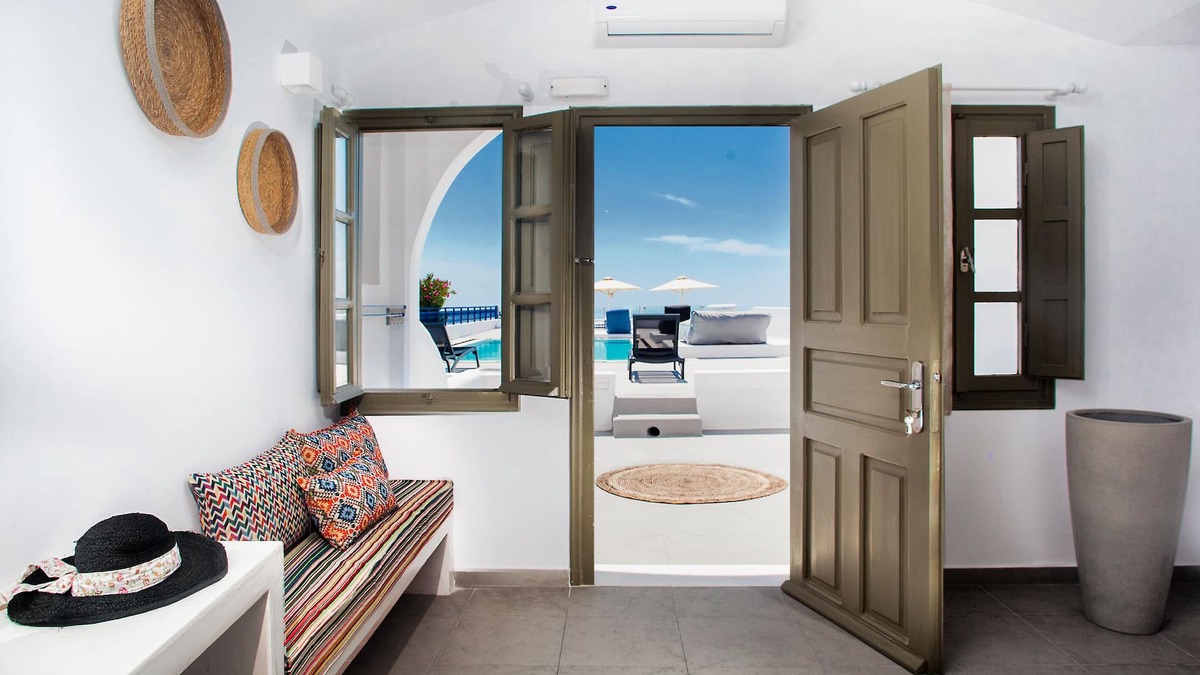 Santorini Hotel | Amity Junior Suite view