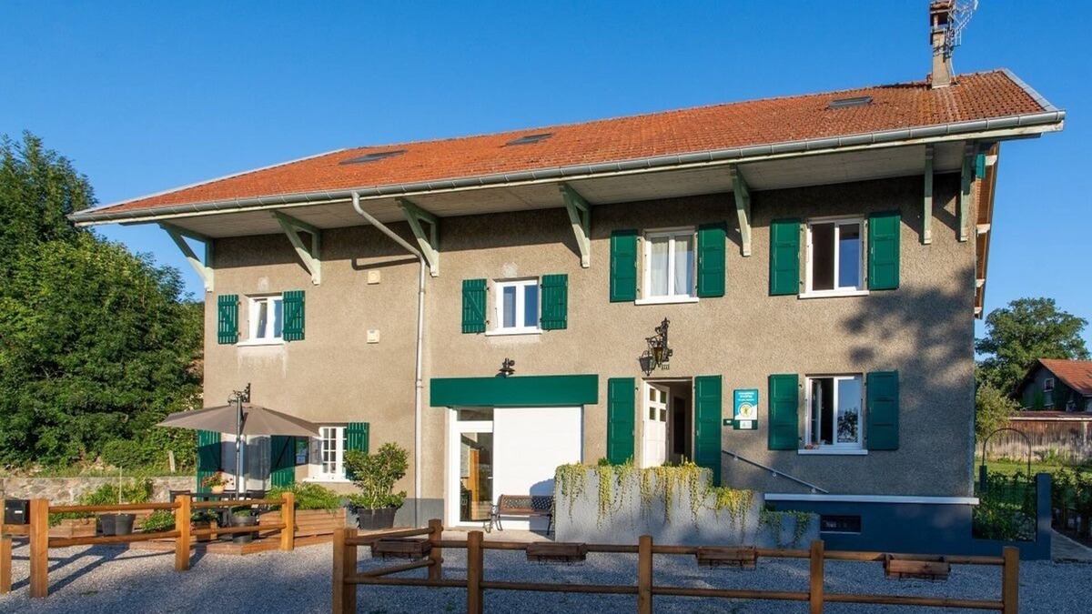Saint-Paul-en-Chablais House | Amodo Lodge - ZIMA Room