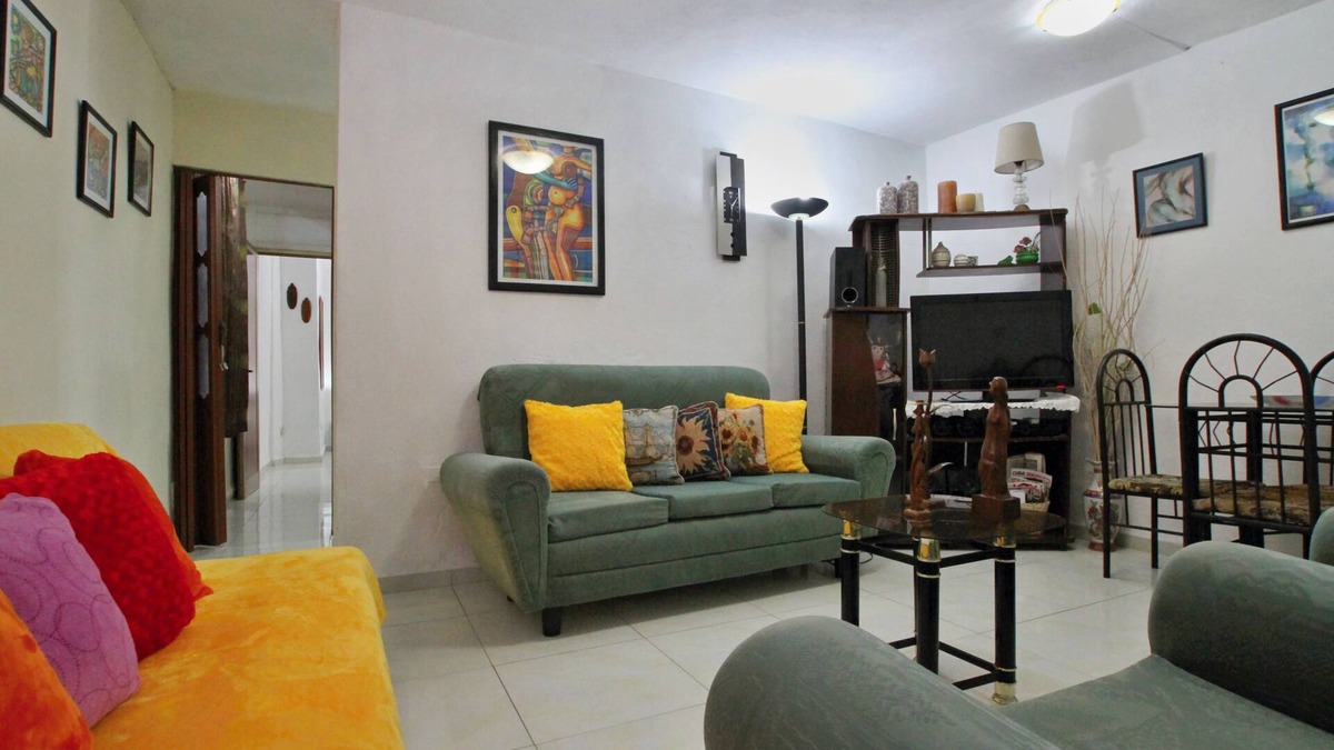 Old Havana Hotel | Amor y Mar