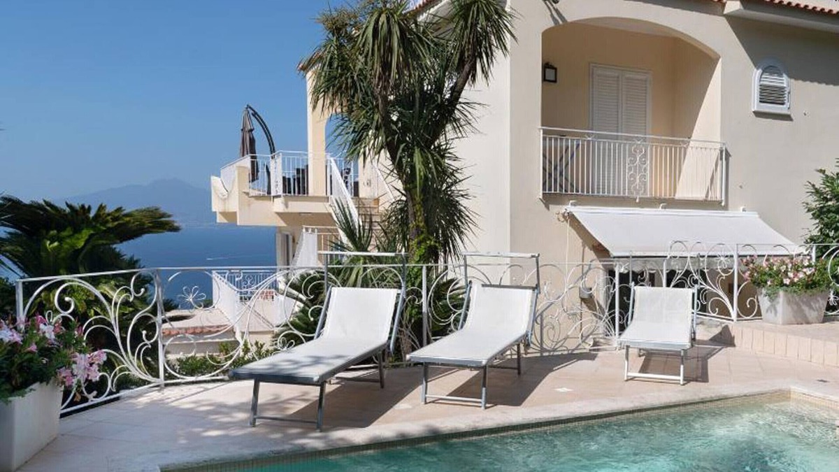 Priora Villa | AMORE RENTALS - Villa Ado with Private Swimming Pool, Garden, Sea View and Parking