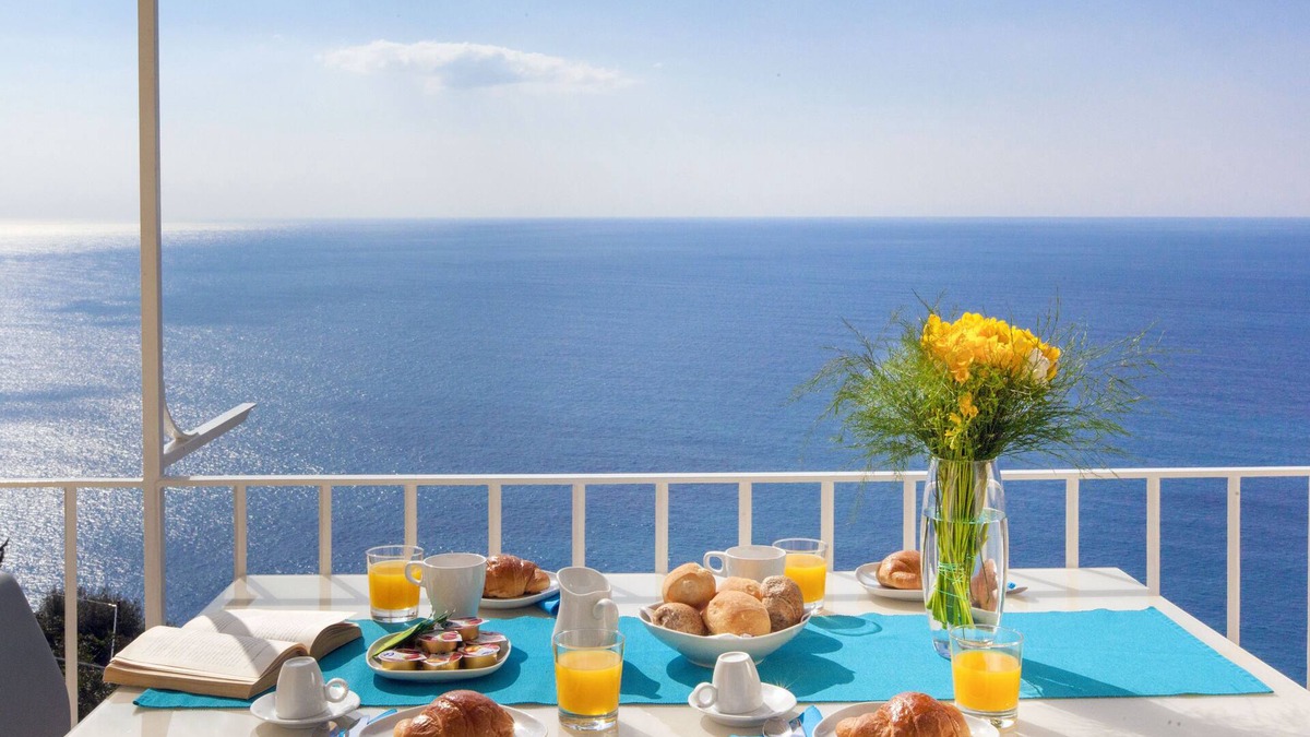 Pogerola House | Amore Rentals - Villa Anna with private Terrace and Sea View in Positano