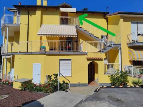 Marina di Andora Apartment | Ampio Trilocale Con Terrazzo by Tempovacanza
