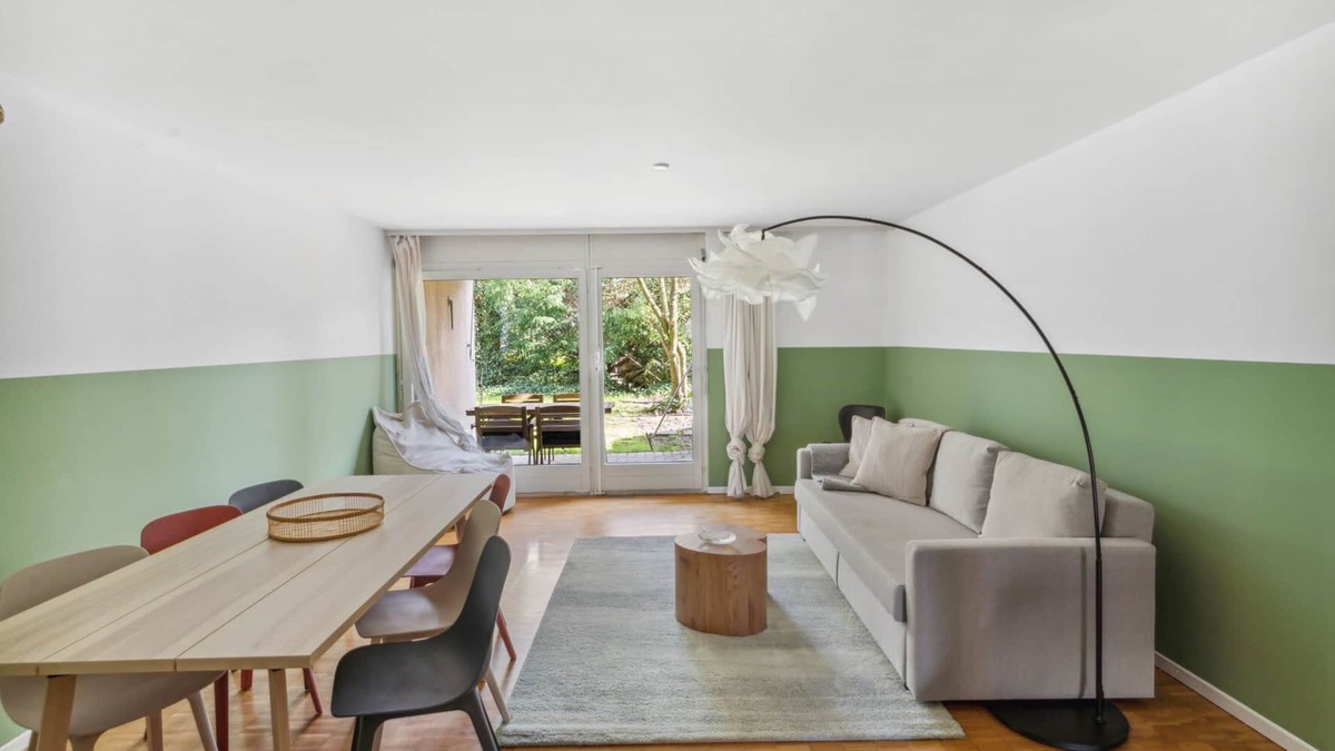 Hirslanden Apartment | Ample Beauty: Spacious Zurich Apartments