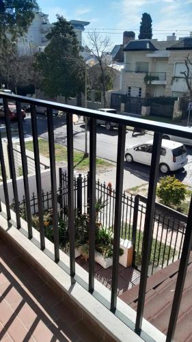 Parana Apartment | Amplia casa en planta alta en Av Mitre Parque Urquiza