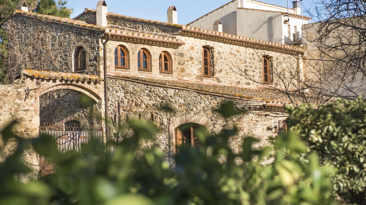 El Veinat de Dalt House | Amplia Vivienda con Gran Jardín Cerca de las Mejores Payas