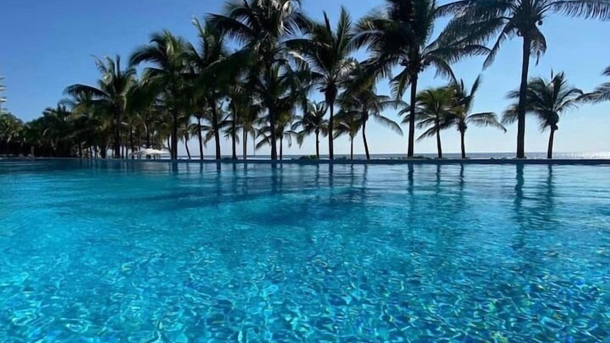 Playa Diamante Condo | Amplio departamento frente al mar en Acapulco
