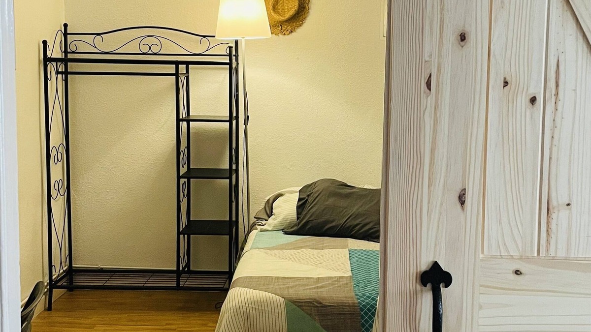 Santona Condo | Amplio Piso con Terraza en Santoña
