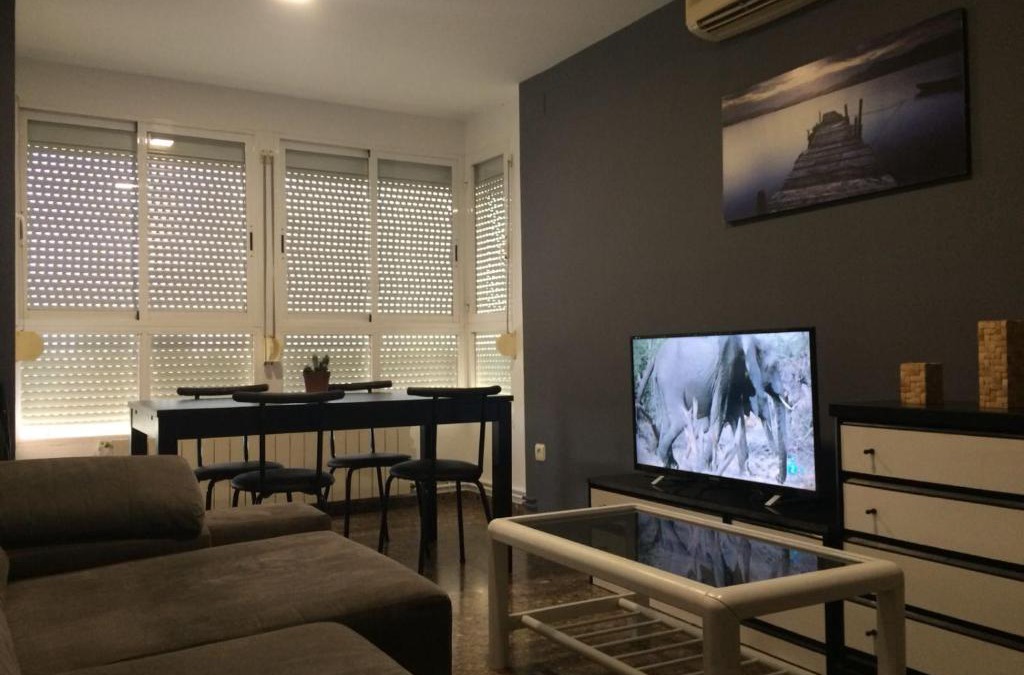 Jesus Apartment | Amplio y Comodo Apartamento con parking