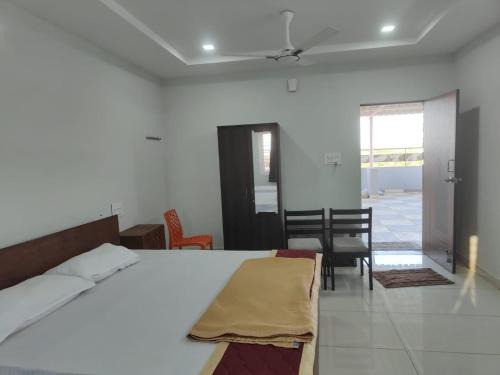 Nellore Hotel | AMR Guest Inn, Nellore