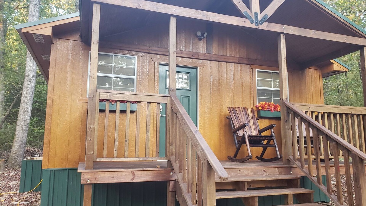 Mena Cabin | AMRock Cabin - Direct access to Ouachita National Forest and Wolf Pen Gap