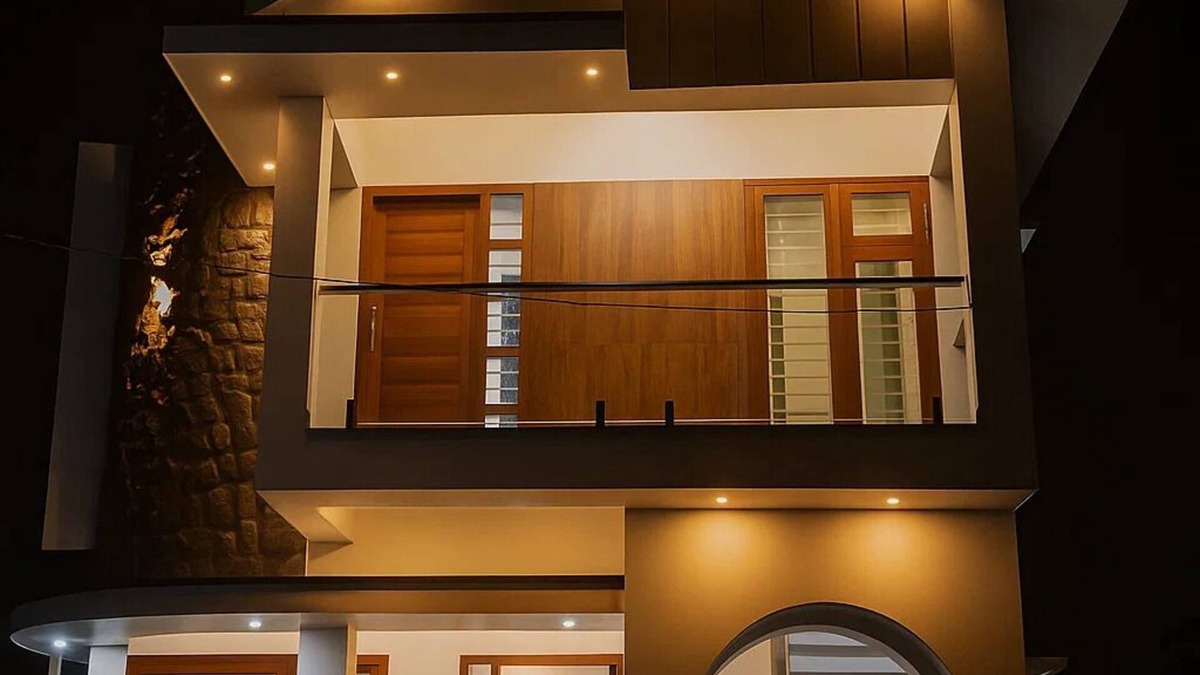 DPI House | Amruthadhara -Central City Escape – Calm, Secure & Abundant Vibes”
