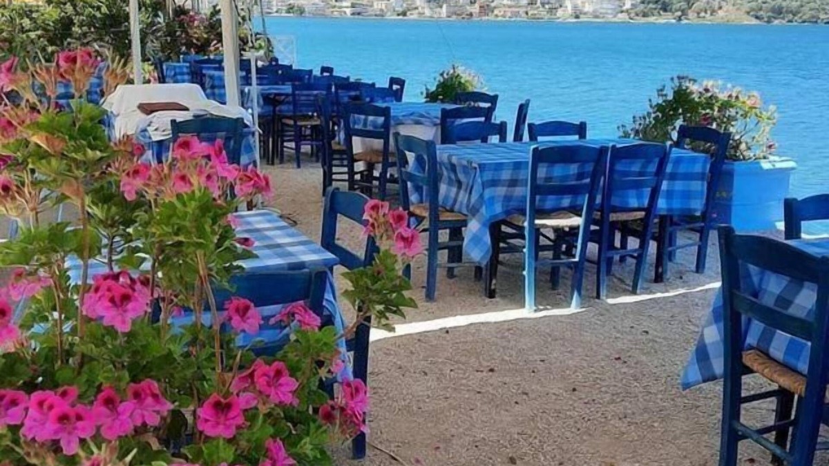Amfilochia Hotel | Amvrakia Hotel
